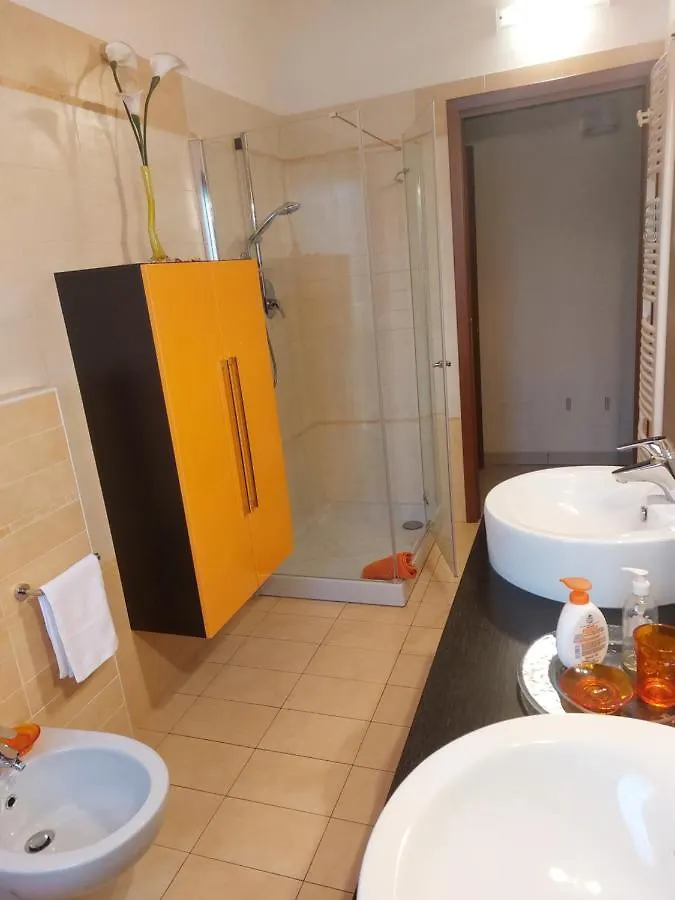 Appartamento Elizabeth'S House Mirandola